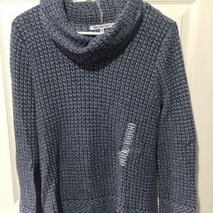 Knit sweater